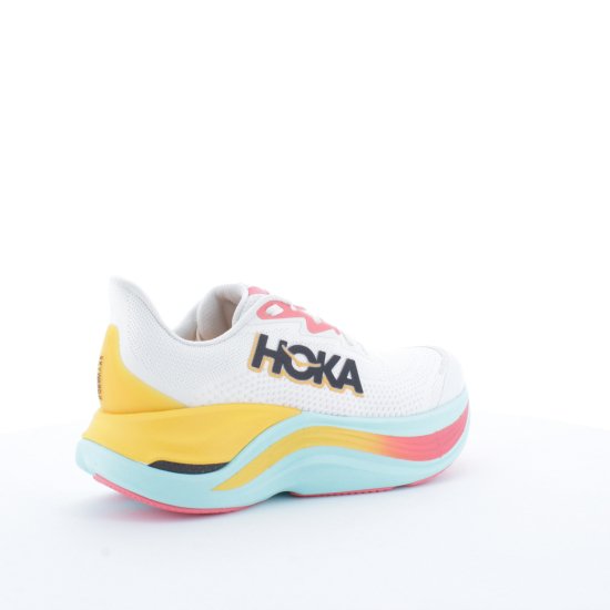 HOKA - SKYWARD X FEMME